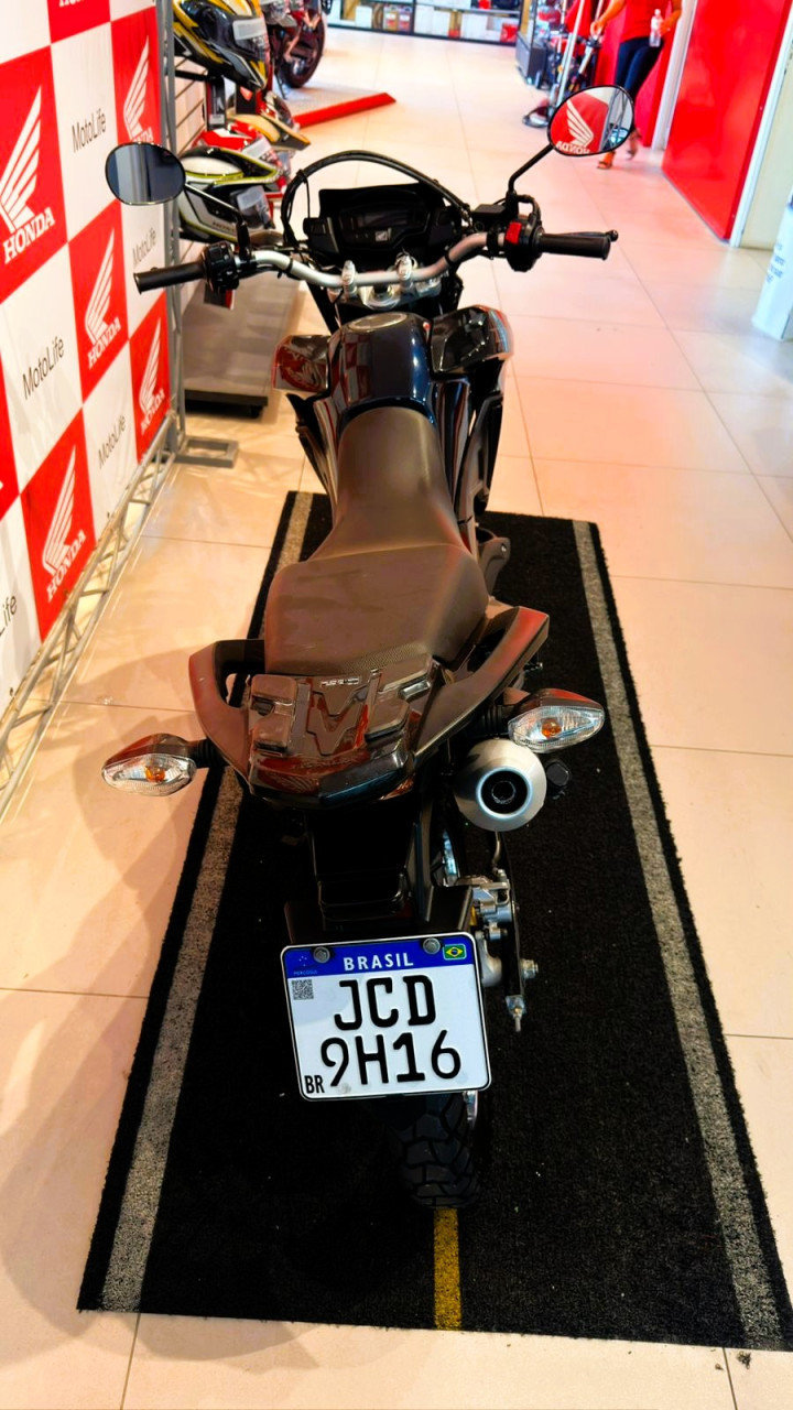 d4e1e08f-8a84-46b7-a6b7-c652bd57a203