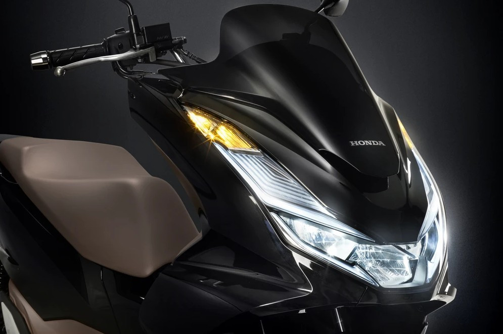 bab70d2f-4746-466a-bcb2-ea0ed4f9e7ea-async-thumbnail-webp-HIGH 5 - Copia