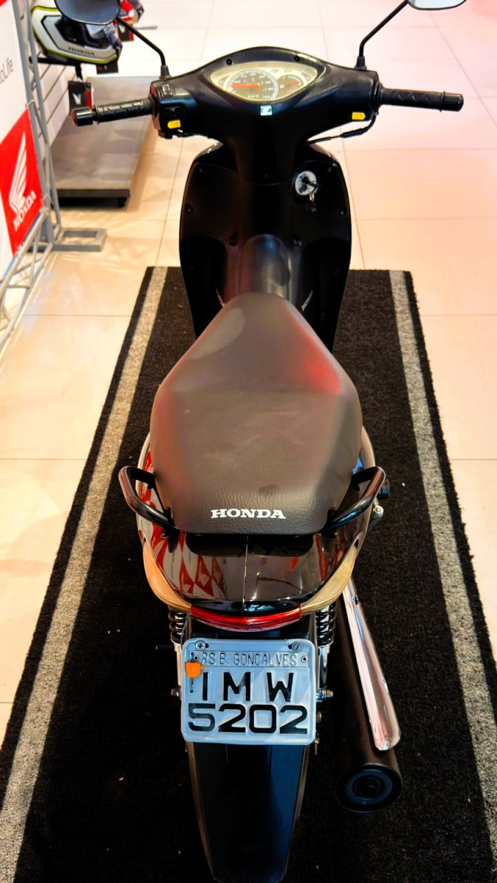 063a6aef-9ad0-44dc-a1f4-700b12c3d486