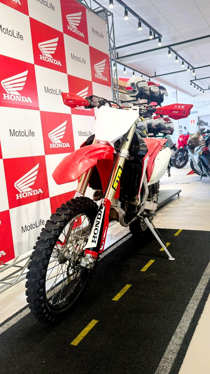 62c34527-67db-4003-b2d7-20b9a50ec3c5