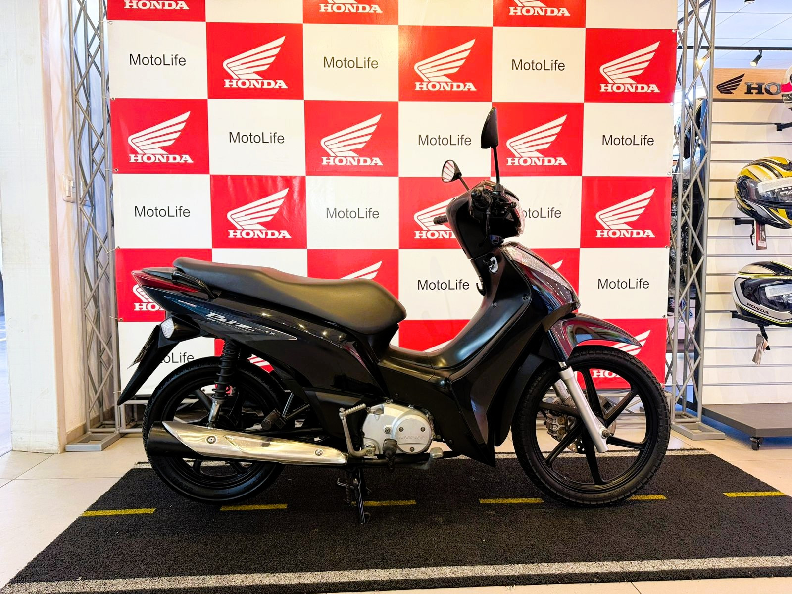 BIZ 125 EX
