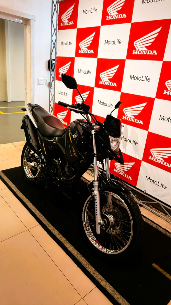 c6f88fda-b8c7-48ee-ae95-408ddc44e40f